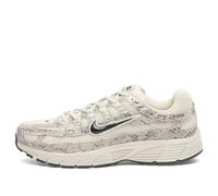 Nike Women's P-6000 Se Sneaker Light Bone/Black
