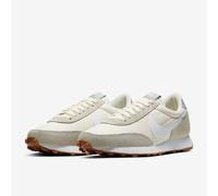 Nike Womens Sportswear Daybreak