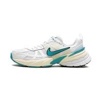Nike Women's V2K Run Shoes, White Dusty Cactus 105, 7.5