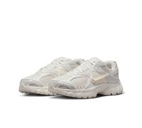 Nike Women's V5 RNR Shoes, Phantom/Phantom/Sail/MTLC Summ, 4.5