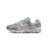Nike Men's Zoom Vomero 5 Sneaker, Lt Orewood BRN/Lt Smoke Grey/W, 12 UK