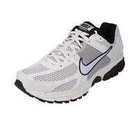 Nike Vomero 5 Sneaker (Phantom/Mtlc Platinum-Lt Iron Ore-Baroque Brown-Bl - 8) - Size 8