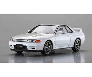 Nissan Skyline GT-R (BNR32) Middle / Late 1:24 Plastic Model Kit HASEGAWA
