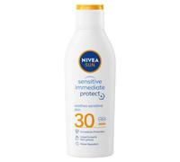 NIVEA SUN Protect & Sensitive Sun Lotion (200ml), Sunscreen with SPF30, Suncream for Sensitive Skin with Aloe Vera, Immediately Protects Against Sun Exposure