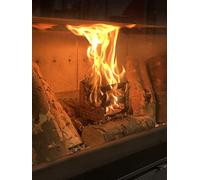 NO KINDLING One cube only. 1 CUBE = 1 FIRE Reliable ignition. FAST IGNITION Strong flame. CLEAN BURN No smell. MULTI-USE Stove, BBQ, fire pit. 27 FIRES 27 cubes.