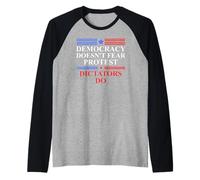 No Kings America Democracy Doesn't Fear Protest Dictators Do Raglan Baseball Tee