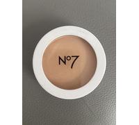 No7 Illuminating Pressed Highlighting Powder, Champagne Glow