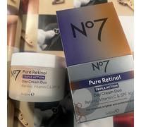 No7 Pure Retinol, Vitamin C & SPF 30 Day Cream 50ml (6655)
