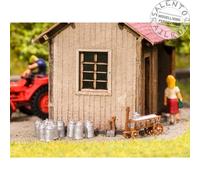 Noch 13725 - H0 Scale 1:87 - Metal Milk Containers And Hand Cart