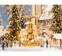 NOCH Christmas Pyramid With Lights, 4,5 X 4,5 CM Mini-Bausatz for