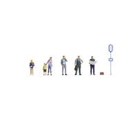 15246 Noch HO Characters At the bus stop 1:87 scale