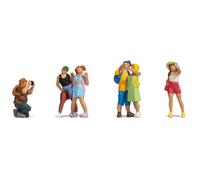 Noch Tourist Figures 15473 HO 1:87 Hand Coloured for Model Railway & Dioramas