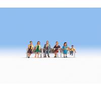 NOCH 15533 HO Scale Sitting People (Without Benches) Pcs. 6