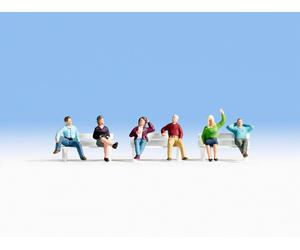 NOCH 15540 HO Scale Sitting People (Without Benches) Pcs. 6