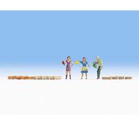 Noch 15570 HO/OO Gauge Watering the Flowers Figure Set