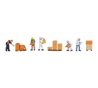 Noch Figures – Beekeepers N15615 – 5 Detailed Figures with Hives, H0 1:87