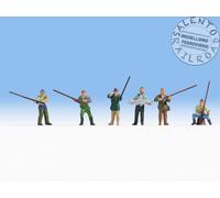 Noch 15892 Characters: Fishermen With Fishing Rods And Fish In Scale 1:87 H0