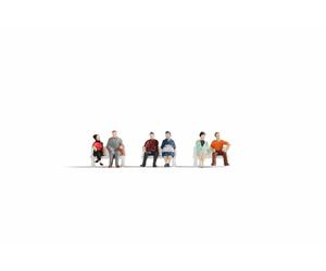 Noch 18130 HO/OO Gauge Sitting People