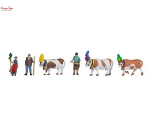 Noch Alpine Cattle Drivers (3) & Cattle (2) Figure Set - 1:87