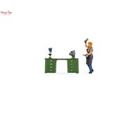 Noch At Work (Engineer) Tiny Scenes Set - 1:87 HO / OO Gauge