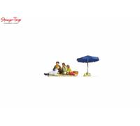 Family at the Picnic | Gauge H0 | Model Figures | Model Railway