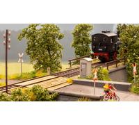 NOCH Laser-Cut Decoration Set “Right And Left Of The Tracks”, Detailed