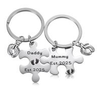 Nogeqi Pregnancy Announcement Keyring Set, Mummy and Daddy Est 2025 Keychain, New Parents Gifts, First Time Mum and Dad New Present Gifts
