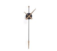 Zeit für anspruchsvolles Design: Die Punta Wanduhr von Nomon Bei der Punta Wanduhr handelt es sich um ein minimalistisches Design , welches allerdings durch eine spezielle Anordnung zu einem wahren Bl
