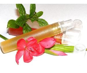 none Carnation Botanical Perfume Oil In Atomiser Bottle