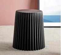 Nordic Black Plastic Stool - Thickened Round Makeup Seat for Living Room Stylish Home Decor Simple Design & Versatile Furniture Piece