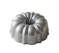 Nordic Ware 50153 Original 12-Cup Bundt Pan Silver