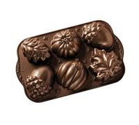 Nordic Ware Autumn Treats Pan, 3D Cast Aluminium Bundt Tin, Bundt Cake Tin with Autumn Pattern, High- Quality Cake Mould Made in The USA, Colour: Bronze