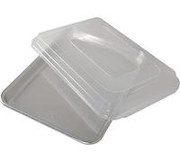 Nordic Ware Naturals Baker's Quarter Sheet with Lid, Aluminium Baking Tray, Premium Bakeware To Bake and Reheat Small Meals, Made in the USA, Silver