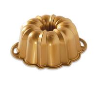 Nordic Ware Anniversary 12 Cup Bundt Pan