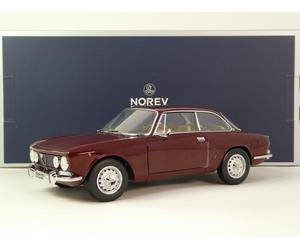 Norev Alfa Romeo 2000 GTV Maroon 1973 1/18