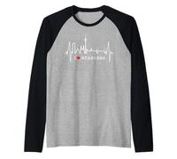 Nürnberg Skyline Heartbeat Germany Heart I Love Nuremberg Raglan Baseball Tee