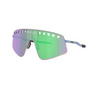 Oakley Unisex Sunglass Sutro™ TI Sweep - Frame color: Polished Oil Slick, Lens color: Prizm Road Jade
