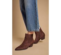 Oasis Debbie Faux Suede Covered Gusset Western Ankle Boots In Chocolate
