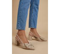 Oasis Women's Dorinda Faux Suede Bow Slingback Block Heeled Court Shoes in Beige | Size: 8