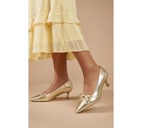 Oasis Women's Rita Faux Metallic Leather Double Bow Mary Jane Kitten Heel Court Shoes in Gold | Size: 7
