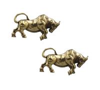 OFFSCH 2pcs Vintage Bullfight Pendant Brassware Decorative Bull Keychain Retro Style New Year Adornment Suitable for Year’s Eve Party and Home Decoration