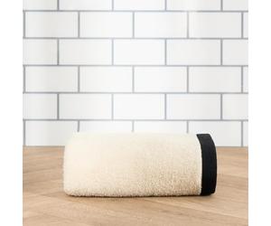 OHS 1 Piece Bath Towel, Ultra Soft 100% Cotton Highly Absorbent Quick-Dry Luxury Cream with Black Trim Bath Towel for Bathroom & Gym Luxury Spa Quality, 70x115cm