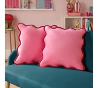 OHS 2 Pack Cushion Covers Matte Velvet Scallop Edge, Soft Decorative Valentines Day Cushions with Invisible Zipper For Sofa Bed Living Room, Pink/Red - 45x45cm