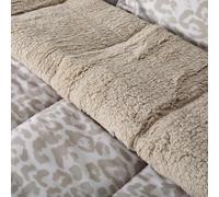 OHS Leopard Print Coverless Duvet King Size Sherpa Reverse 10.5 Tog, Stone | King Size Duvet with Pillowcases Soft Warm Thermal Microfibre Coverless Quilt Summer Winter Travel Camping Duvet
