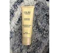 OLAY Complete Everyday Sunshine Moisturising Cream with Sunless Tanner, SPF15