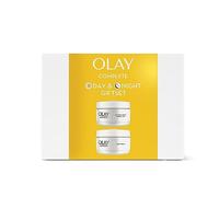 Olay Skincare Gift Set: Complete SPF 15 Face Moisturiser + Night Cream with Vitamin C, Skin Care For Women, 50ml + 50ml