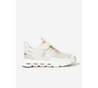 On Running Kids Cloud Play Trainers in Ivory - Ivory - EU 33.5 UK 1.5 US 2