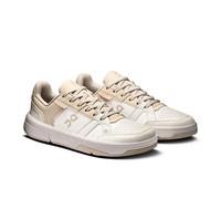 On White/Pearl Women’s Casual Footwear EUR 38