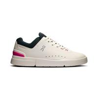 On Womens ROGER Advantage Size: 5 UK, Colour: Ivory