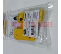 ABB Safety Sensor Adam OSSD-Info M12-5, M12-5 Male Connector, IP69K, Yellow (ABB2TLA020051R5400)